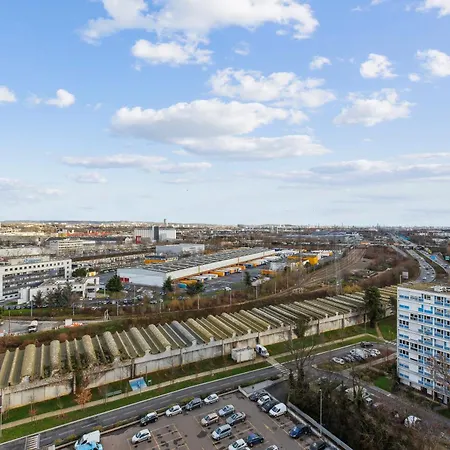 Chic And Spacious Apart With Parking Bois-Colombes